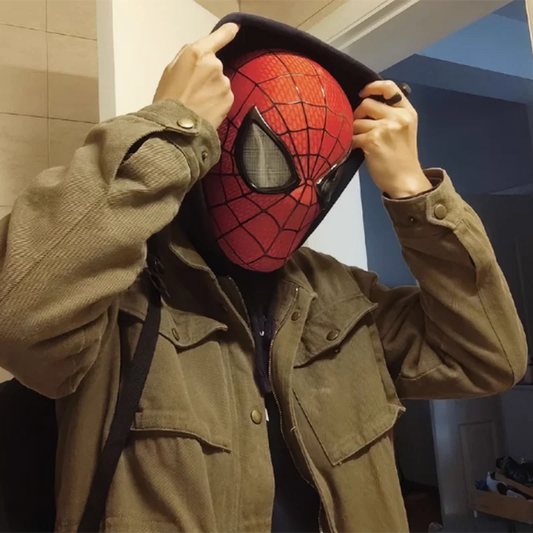 Spider-Man 1:1 Electronic Moving Eyes Mask – Remote-Controlled Cosplay Headgear for Adults &amp; Kids