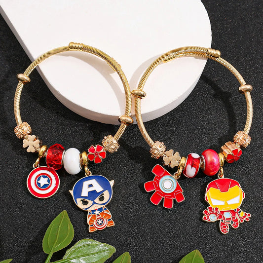 Marvel Superhero Iron Man Captain America Pendant Bead Bracelet Suitable as a Gift for Marvel Fans